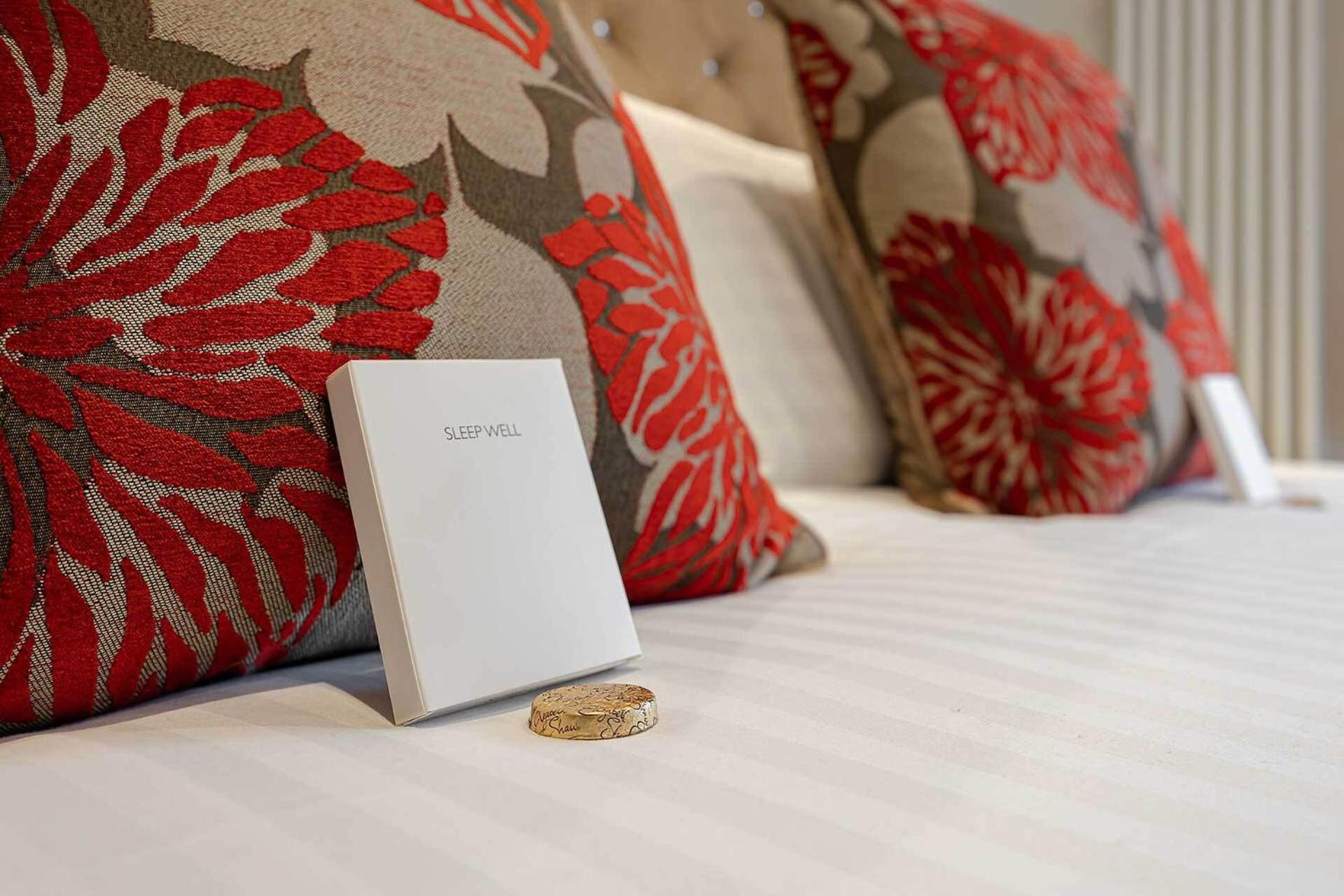 Carmel Apartments فالكيرك الغرفة الصورة